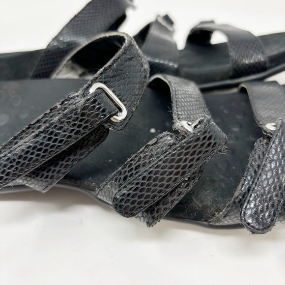 VIONIC Women’s Black Snake Skin AUBREY 3 Strap Sandals Orthoheel Technology Sz 9 - Picture 4 of 11